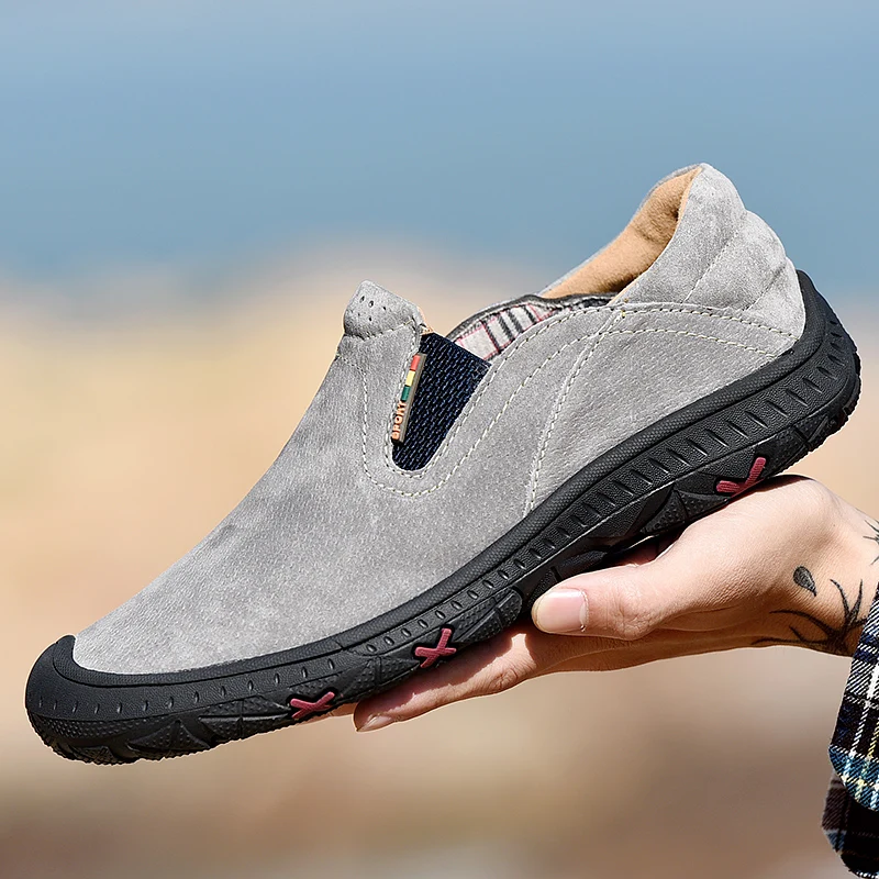 

2019 New Men Pig Leather Loafers Extra Soft Shoes Man Casual Slip-on Driving Shoes Man Loafers Breathable Sneakers HiKing shoes