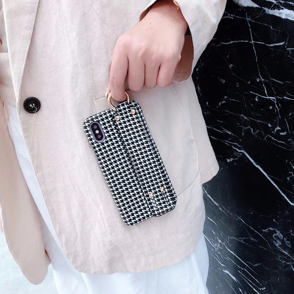 

Hot Fashion Wrist strap Embossed Grid Case for iPhone XS Max XR X 6 6S 7 8 Plus Luxury Brand Half a pack Phone Back Cases Cover