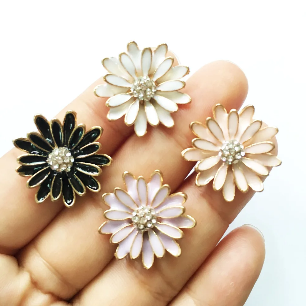 

2Pcs Rhinestones Core Decorated Enamel Alloy Daisy Flower Button Charm Craft fit Jewelry Ornament Accessories DIY