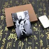 Alalinong N80 DIY Vj Day Kiss World War 2 Victory Japan Cigarette Boxes Laser Engraved Metal Cigarette Case Men Pocket Smoking ► Photo 3/6