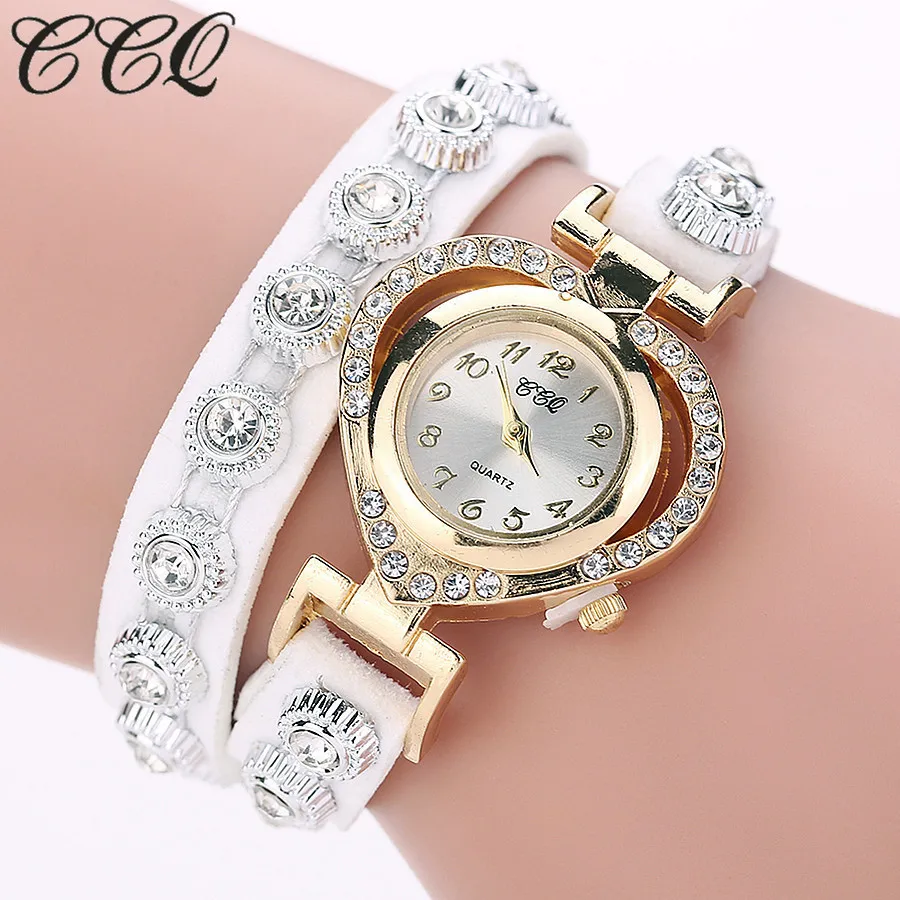 

CCQ Brand Luxury Gold Heart Rhinestone Watch Fashion Women Bracelet Clock Wrist Quartz Watch Ladies Relogio Feminino Gift