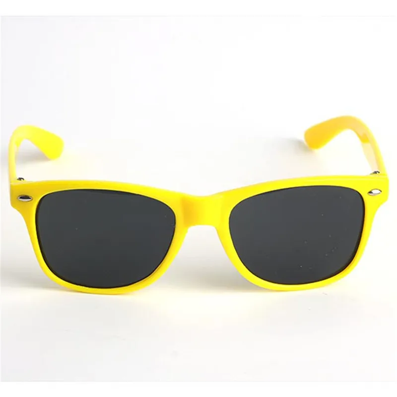Модные брендовые Детские солнцезащитные очки детские черные солнцезащитные очки анти-УФ детские солнцезащитные очки для девочек и мальчиков солнцезащитные очки - Цвет линз: Цвет: желтый