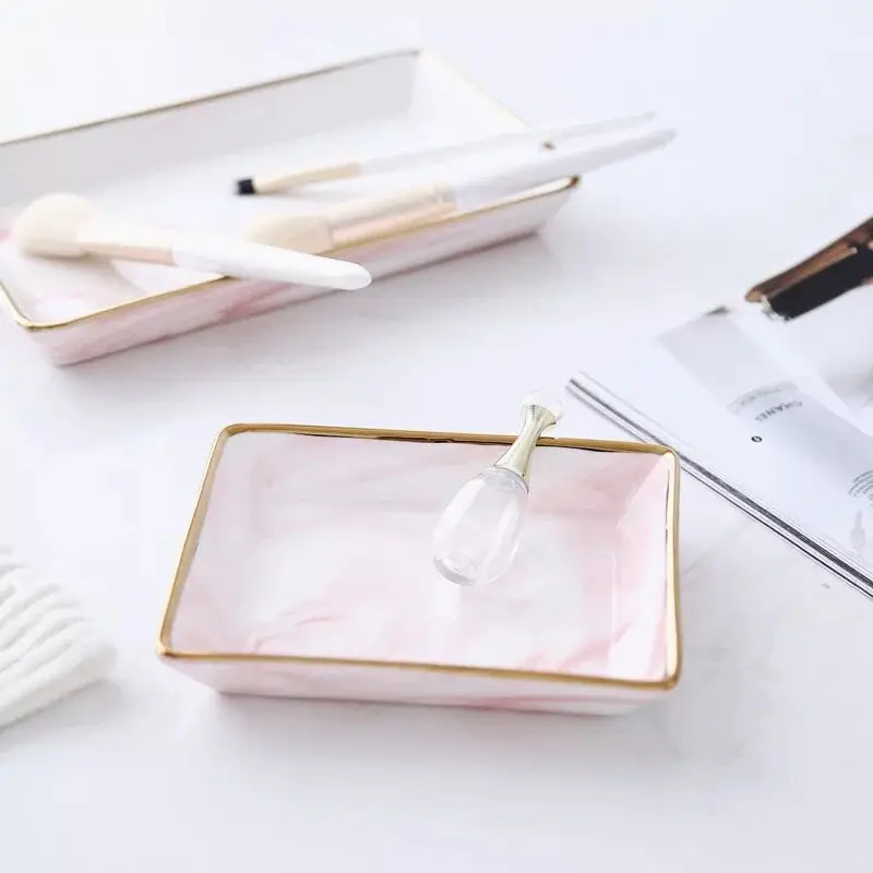 

Nordic Style 1PCS Ceramic Square Golden rim Jewelry Dish Plates Rings Snack candy Storage Tray Snack Wedding Decoration Crafts