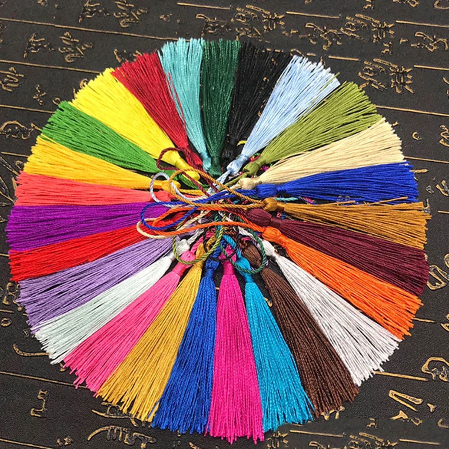 100pcs Mixed color Mini Soft Handmade Tassels with Loops for Jewelry Making DIY Craft Projects Bookmarks Bags Home Decor Supplie 100pcs Mixed color Mini Soft Handmade Tassels with Loops for Jewelry Making DIY Craft Projects Bookmarks Bags Home Decor Supplie