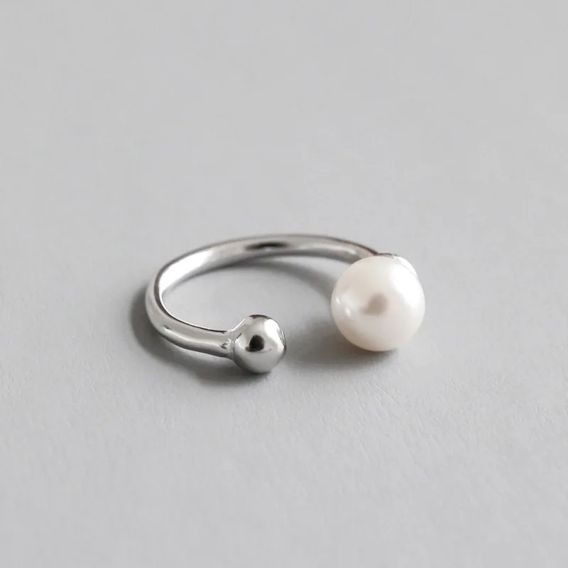 

ONLY 1PC 9.75MM 100% real. Authentic 925 Sterling silver Shell Pearl Clip Earrings (No pierced) Fine jEWELRY TLE624