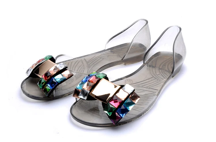 2818631207_563697925