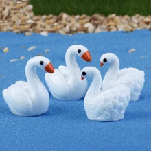 ZOCDOU Goose Goosey Goosie Swan Cygnus Room Small Statue Home Decoration Accessories Miniature Children Decor Crafts Figurines