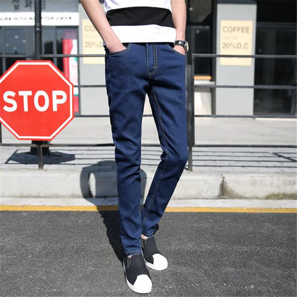 

blue jeans men 2019 Leisure time Fit Korean Edition Little feet Big code trousers men jeans hombre jean homme clothes streetwear
