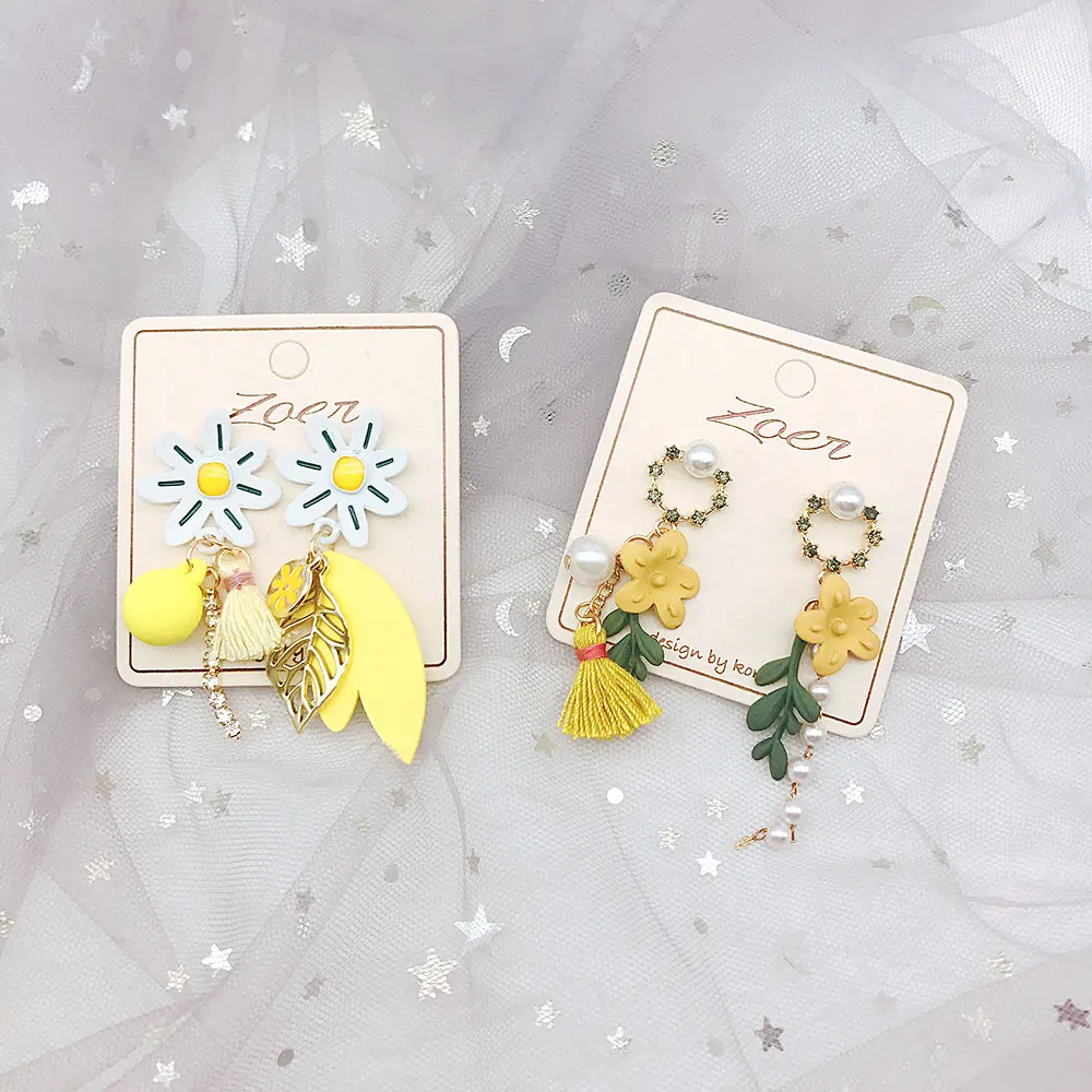 

Japan Korea Small Sunflower Leaves Pom Pom Ball Asymmetric Tassel Drop Earrings for Women Student Girl