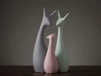 

Minimalist Ceramic 3 Pcs/Set Deer Figurine Porcelain Deer Family Animal Statue Modern Ornaments Wedding Gift Home Cabinet