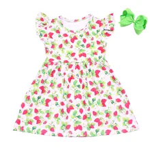 Детское платье с цветочным рисунком клубники для девочек милое платье без рукавов для малышей Детская одежда А-силуэта топ из молочного шелка с бантом для девочек