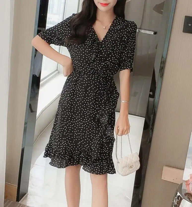 HTB1etLdGkyWBuNjy0Fpq6yssXXae