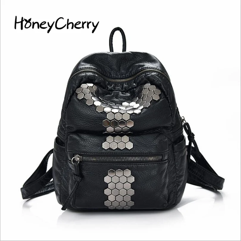 

2017 New Washed Leather Shoulder Bag Student Bag Rivets women Korean Ladies Leather Backpack Travel bag