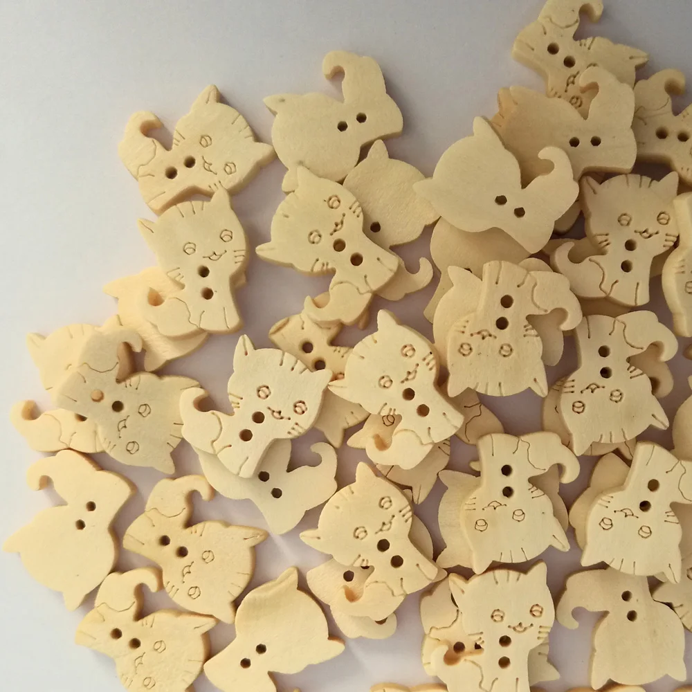 

100pcs 2 Holes Wood Sewing Button Scrapbooking Cat Two Holes