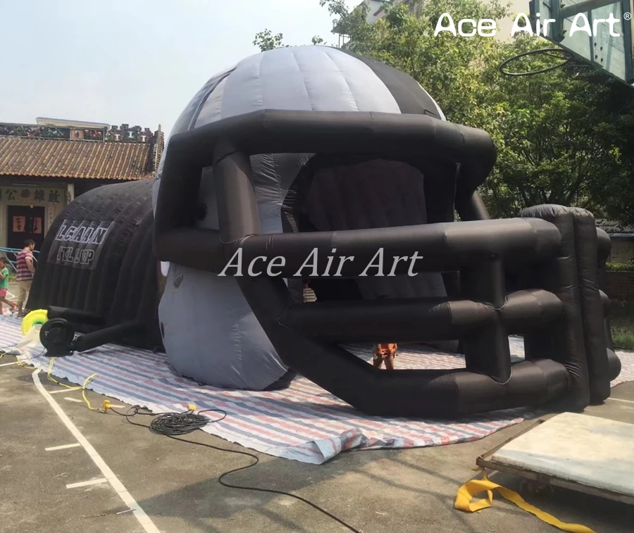 Giant Customized Inflatable Helmet Tunnel Entryways With Air Blower For