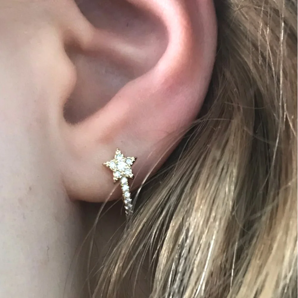 

2019 golden High quality STAR Hoop Earrings Paved with AAA sparkling Cubic Zirconia for women bridesmaid Wedding fine Jewelry