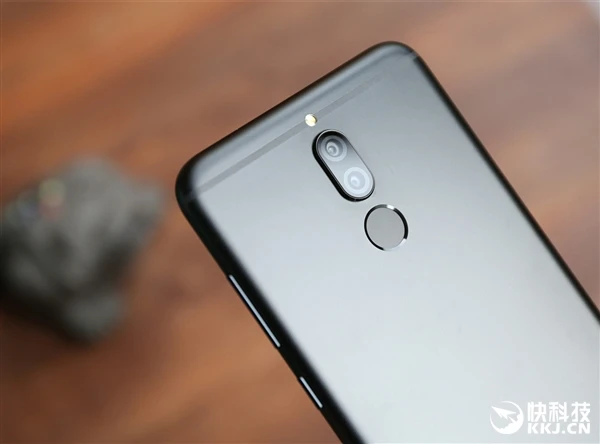 Глобальная версия HuaWei mate 10 Lite 4G LTE мобильный телефон Kirin 659 Octa Core Android 7,0 5," 2160*1080 4 Гб ram 64 Гб rom 4 камеры