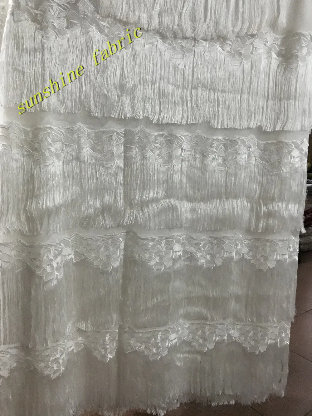 

Nigerian French Lace Fabrics 2018 African Tulle Lace Fabric ZH18011826 High Quality African Lace Wedding Fabric For Dress