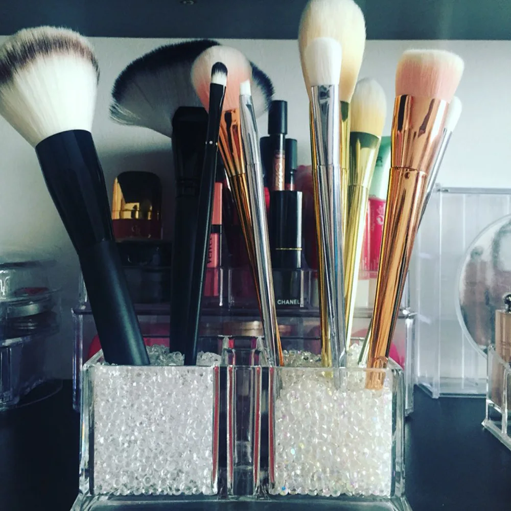 2600Pcs/set Mixed 3 Sizes(4mm/8mm/10mm) Clear Diamond Wedding Party Decoration Confetti Table Scatter Crystals Free Shipping 2600Pcs/set Mixed 3 Sizes(4mm/8mm/10mm) Clear Diamond Wedding Party Decoration Confetti Table Scatter Crystals Free Shipping