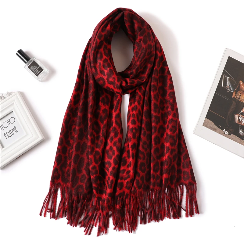 Дизайнерский брендовый женский шарф, зимние кашемировые шарфы для леди, пашмины шали и накидки на шею, Теплая бандана с леопардовым принтом