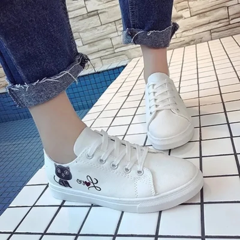 2018 الربيع الخريف المرأة العصرية القط قماش عبر التعادل الأحذية عارضة أحذية تزلج الأحذية قماش أحذية