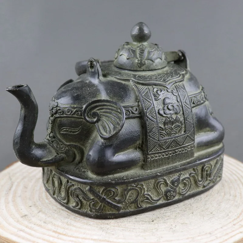 

Antique Old MingDynasty bronze pot,elephant tea pot,hand-carving,Home Decoration / collection & adornment, Free shipping