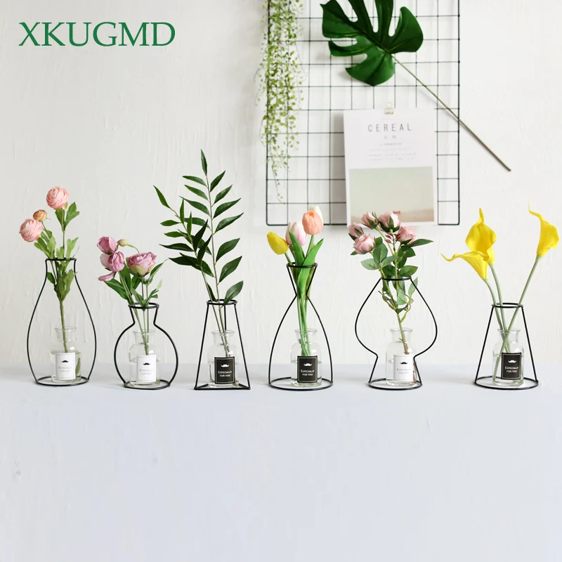 

Creative Vase Abstract Black Lines Minimalist Hydroponic Plant Iron Flower Pot Dried Flower Vase Racks Nordic Flower Ornaments
