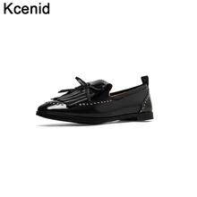 Kcenid/Модные женские лоферы с бахромой, круглым носком, на плоской подошве, без шнуровки, из лакированной кожи, женские лоферы с заклепками, дизайнерская повседневная обувь Мягкая Обувь, zapatos mujer