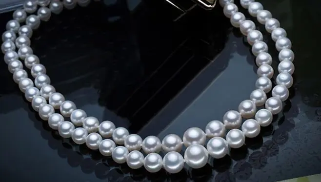 

2 ROW17"18" 8-9MM NATURAL SOUTH SEA WHITE PEARL NECKLACE