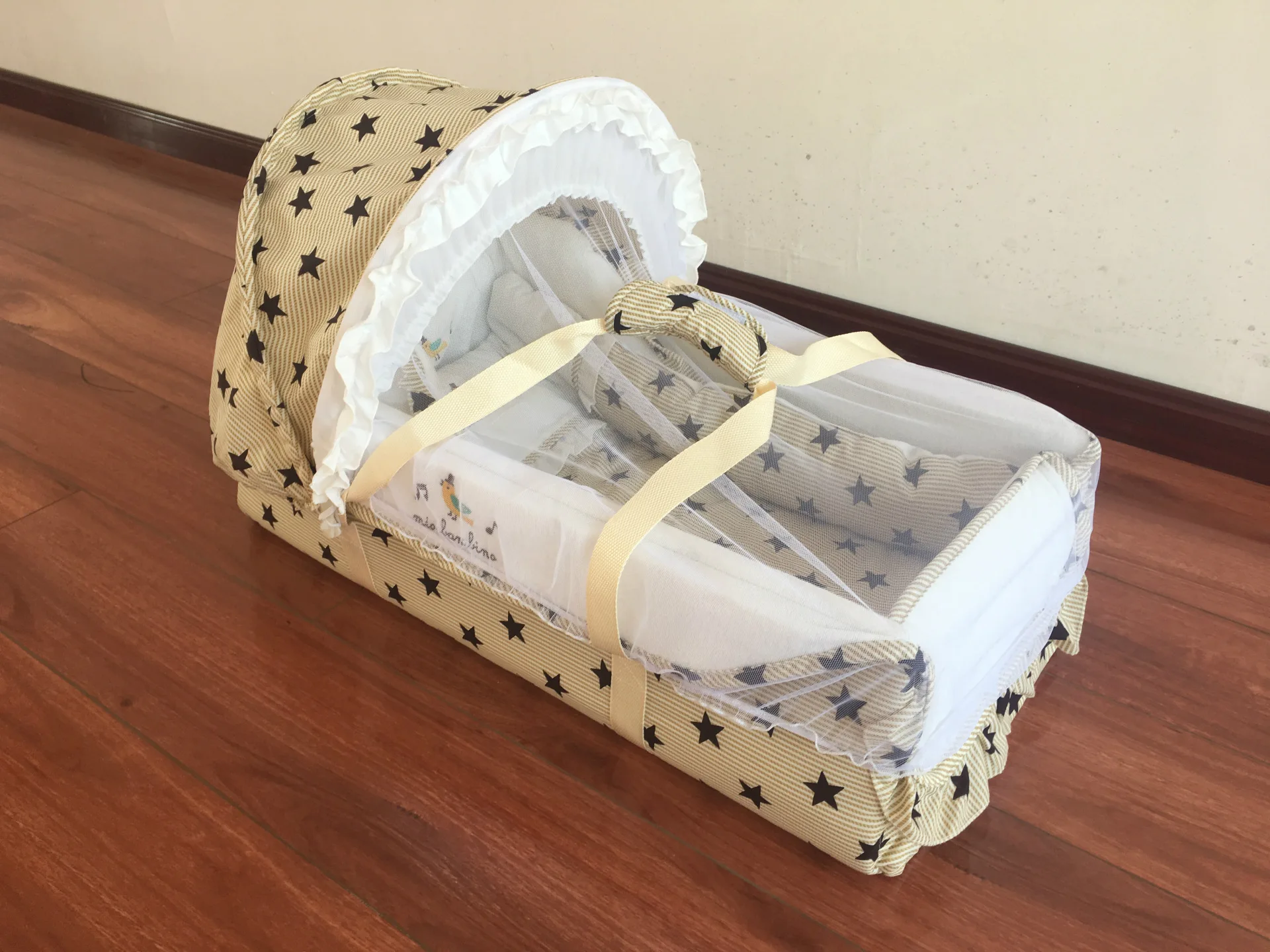 Портативная корзина для детской кроватки, детская коляска, спальная корзина, кровать с москитной сеткой, деревянная рама, колесо, детская спальная кровать