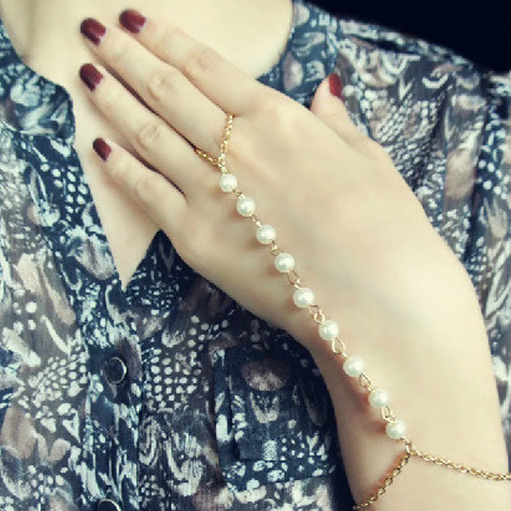 

Fashion Handmade Pearl Gold Bracelet Long Slave Chain Finger Bracelet Hand Accessories for Women L041