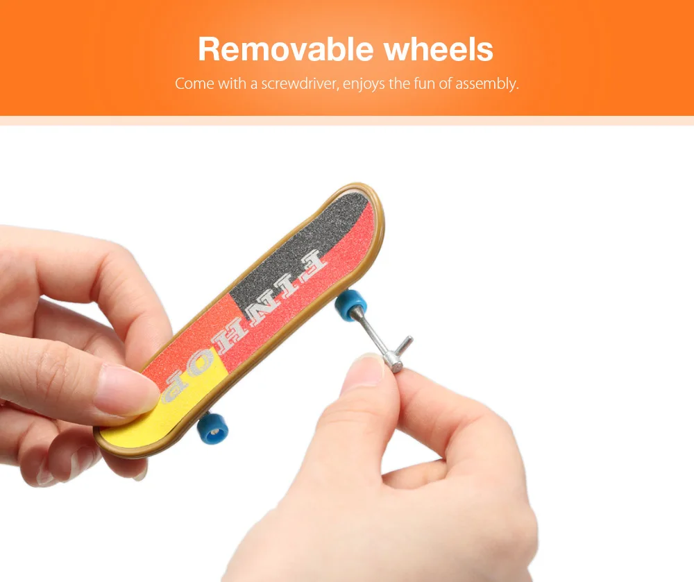 ABS Body Fingerboard Platform Park Kit Educational Finger Toy Popular Present (Random delivery)