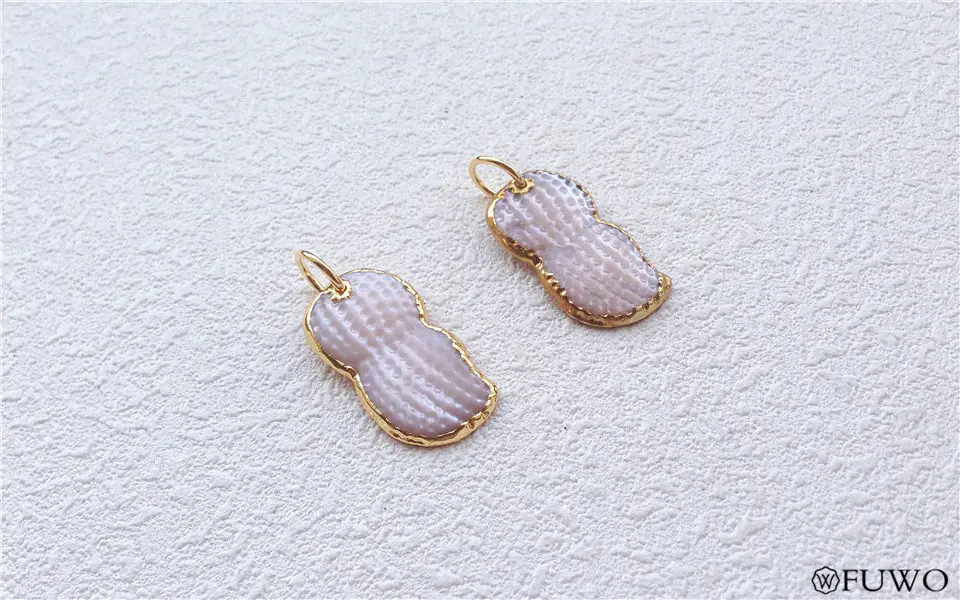 Peanut Shaped Shell Pendant 8