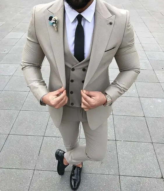 

New 2019 Casual Beige Beach Men Suits Wedding Tuxedos For Men Groomsmen Mens Wedding Suits Groom Suit Groom Tuxedo Bridegroom