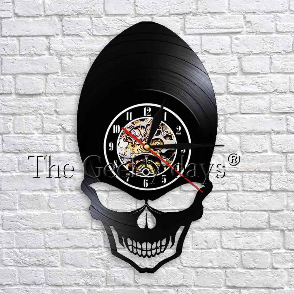 

Demon Alien Skull Wall Clock Retro Clock Watch Goth Scary Wide Cheekbones Eyes Skeleton Vinyl Record Wall Clock Decor