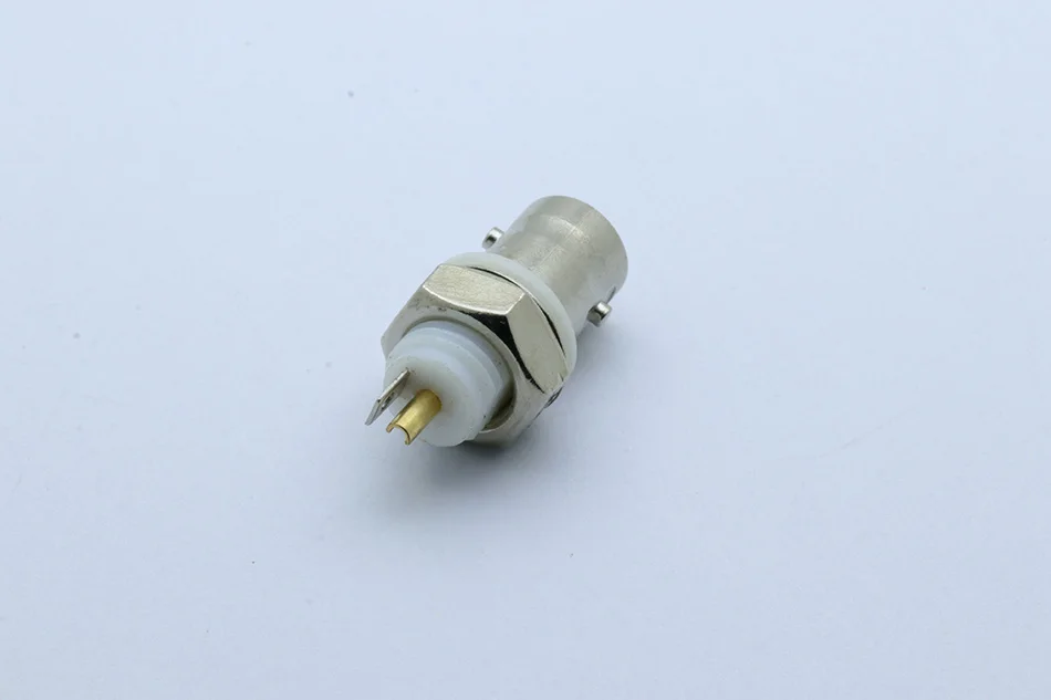 100pcs BNC FEMALE ISOLATED GROUND connector for BNC Coaxial Video Ground Loop Isolator cable CCTV BNC Balun Isolator