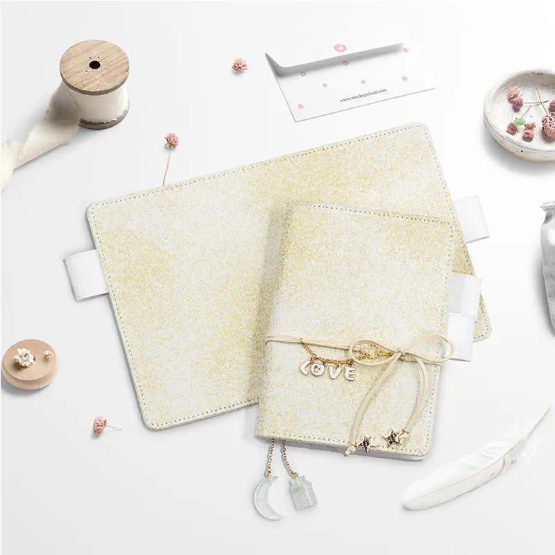 

Yiwi A6 Creative Gold Clothes Hobonichi Cover Diary Planner