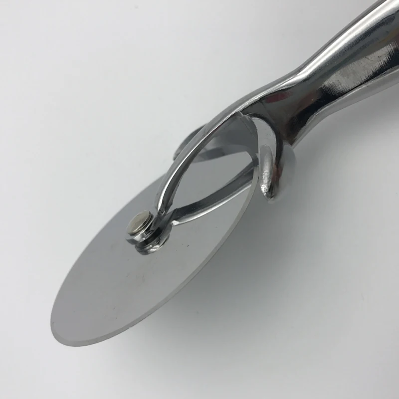 BalleenShiny PizzaWheels Stainless Steel Pizza Cutter Diameter 6.5 CM knife For Cut Pizza Tools Kitchen Accessorie Pizza Tools