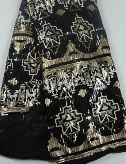 

New fshaion BEIGE+BLACK Fashion glitter Embroidered paillette fabric/paillette Mesh Sequin Fabric