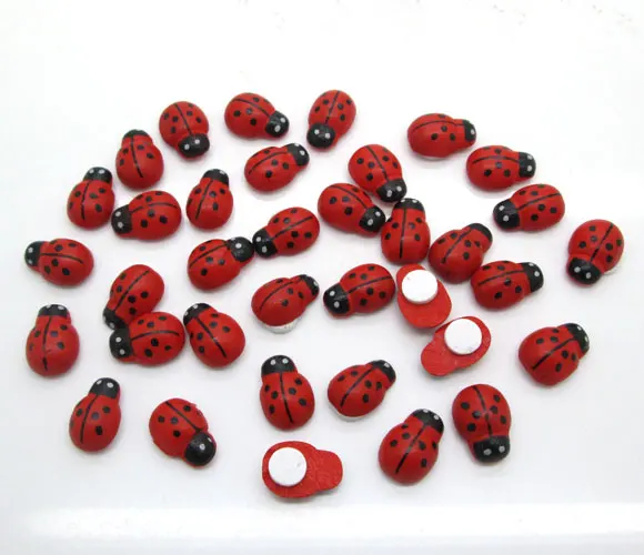 

50Pcs Red Ladybug Wood Sewing Buttons For Kids Clothes Flatback Scrapbooking Fridge Magnet Decoration Handicraft DIY Accessories