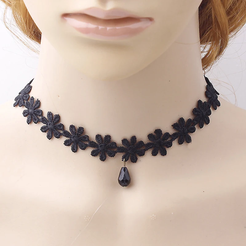 Chokers Black Flower Rhinestone Choker Necklace Women Bijoux Fashion