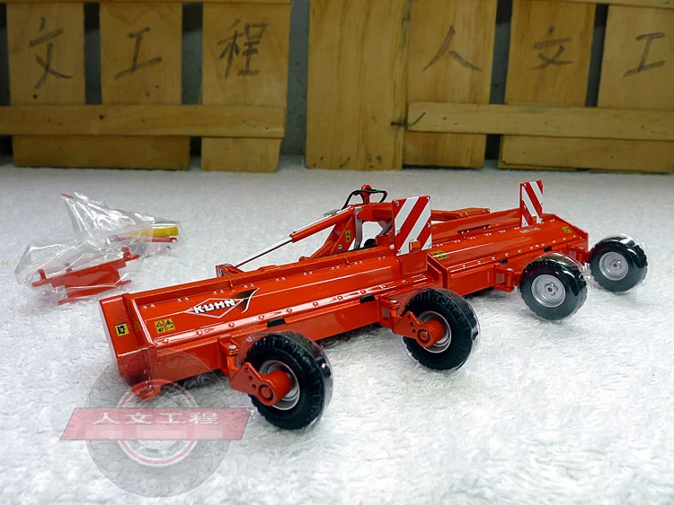 

rare Fine Kuhn rm 610 alloy mower model Alloy agricultural machinery model 1:43 Scale Model Alloy Collection Model