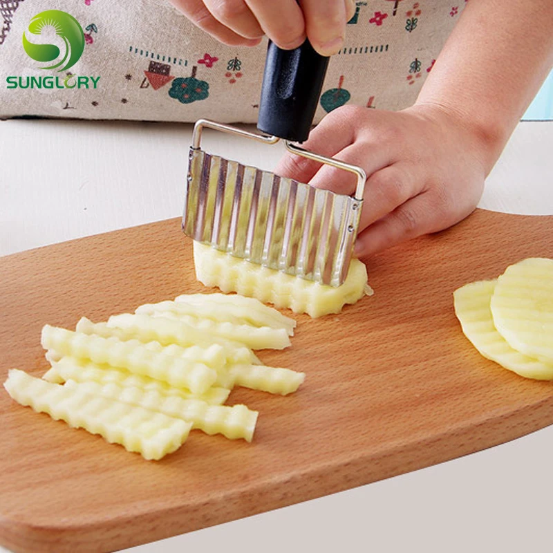 Stainless Steel Potato Wavy Edged Cutter Vegetable Fruit Slicer Kitchen Tool DIY Stainless Steel Potato Wavy Edged Cutter Vegetable Fruit Slicer Kitchen Tool DIY