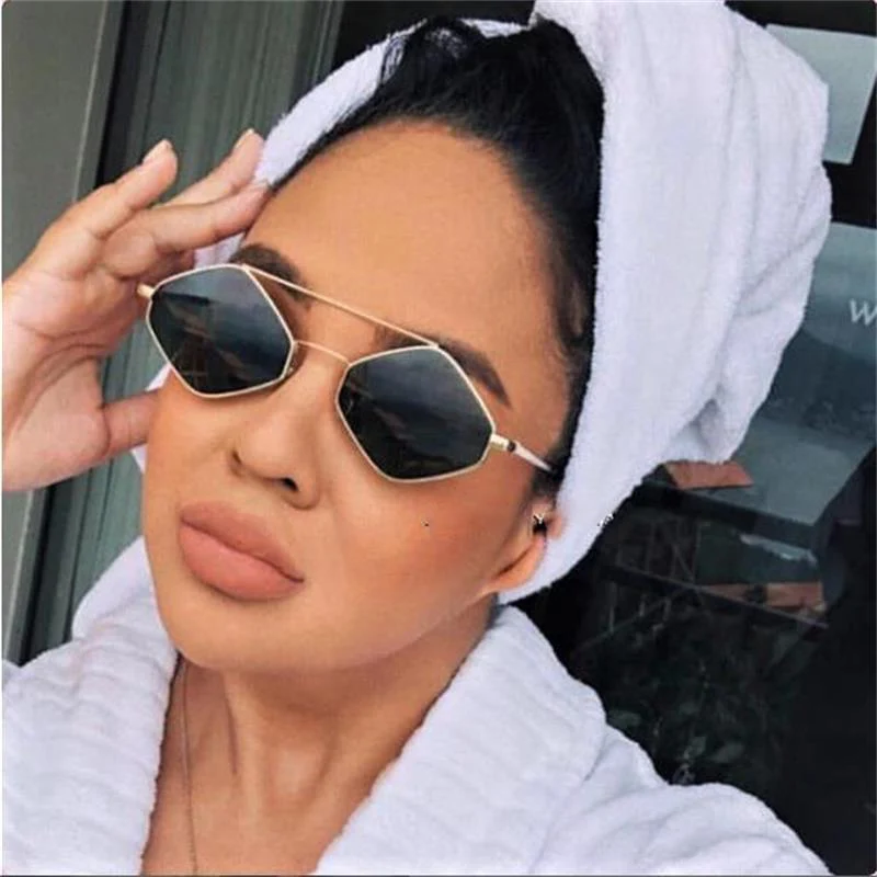 

90s Famous Brand Sunglasses Women Men Luxury Brand Double Bridge Hexagonal Glasses Flat Lens Retro Square Sunglasses Female