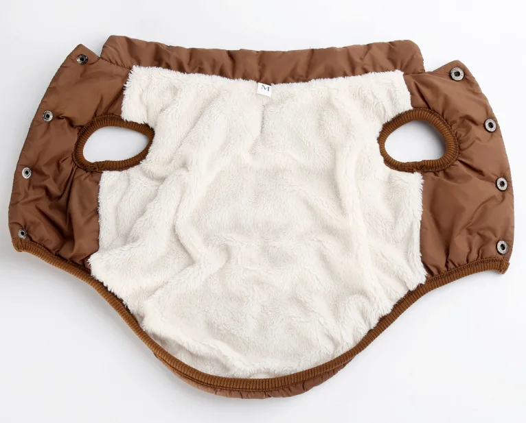 3633367363_1168772536
