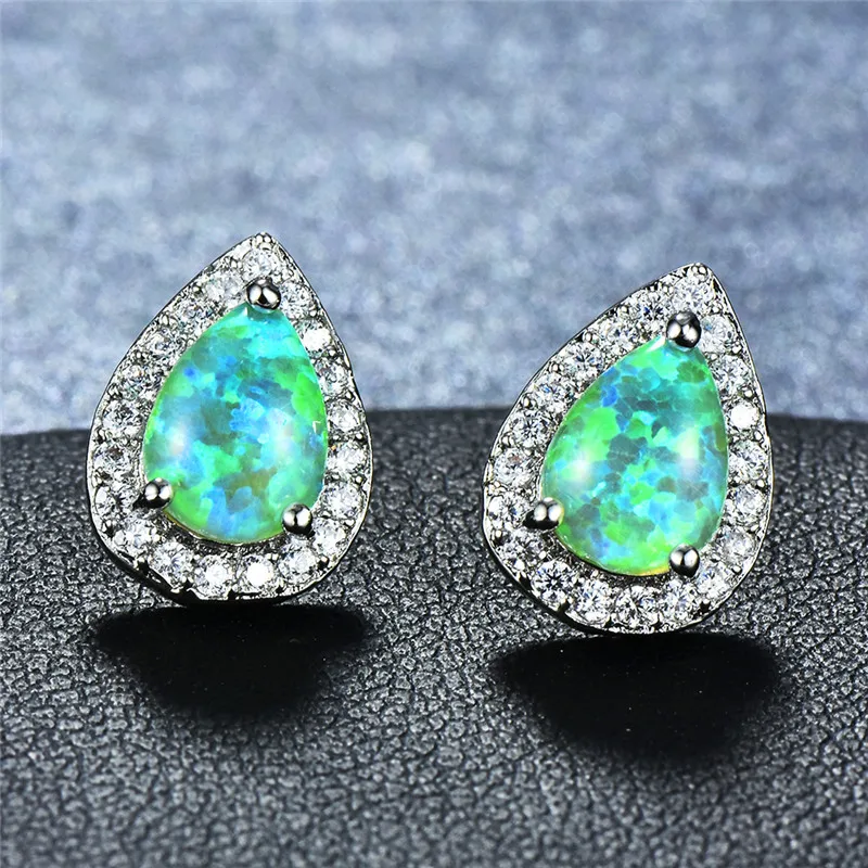 Серьги-гвоздики серебряные женские с зеленым/белым огненным опалом 9 мм |