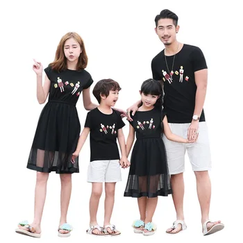 

Family Matching Outfit Father Son Print Shirt Shorts Mom and Daughter Dress Tulle Sets Casual Summer Black White Family Clothing