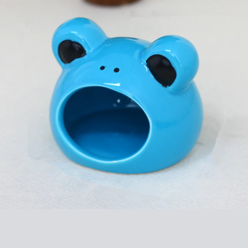 Guinea Pig Totoro Bed For Hamster Ceramic sleeping nest Hamster In A House Toys small pet cute Cute cartoon shape Hamster House