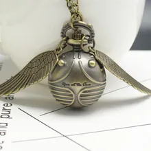 Гарри Поттер тематические карманные часы маленькие бронзовые золотые Snitch дизайн для мужчин и женщин Полный Охотник кварцевые часы с подвеска-ожерелье подарок