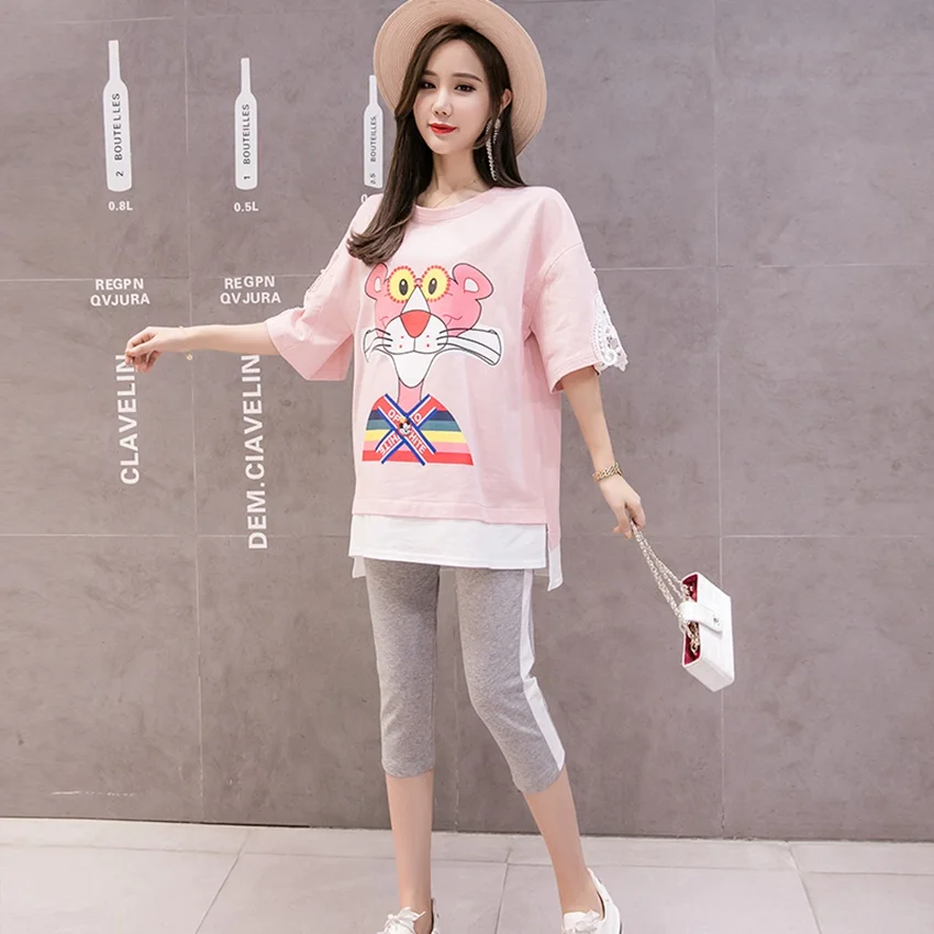 

Korean version of pregnant women suit stitching cartoon print fake two-piece printed shirt + seven-point stomach lift pants